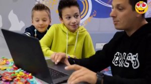 СКРЕПЫШИ АРТУР И ДАВИД В МАГНИТЕ 24ЧАСА СЪЕМКА