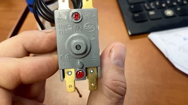 Термостат защитный (для любых водонагревателей) SPC 20А, 105°С, 620мм, капиллярный, 250V, оригинал смотреть онлайн