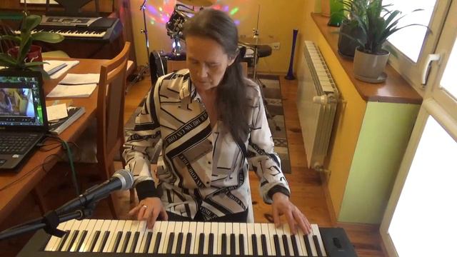 FERNANDO---ABBA [YAMAHA PSR--E 473 ] смотреть онлайн