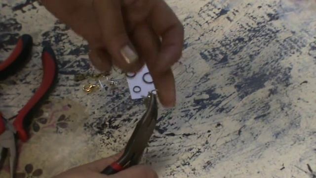 Соединительные колечки что это такое Бижутерия своими руками