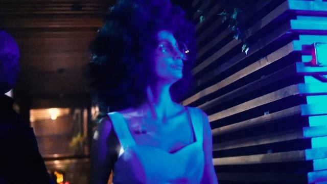 Вечеринка 80-х в ресторане Каре смотреть онлайн