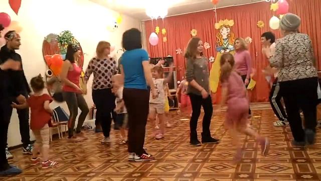 Праздник к Дню матери. Детский сад №20 "Колосок" смотреть онлайн