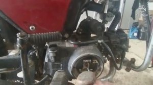 регулировка сцепления на рейсер альфа, и на других китайских мопедах.