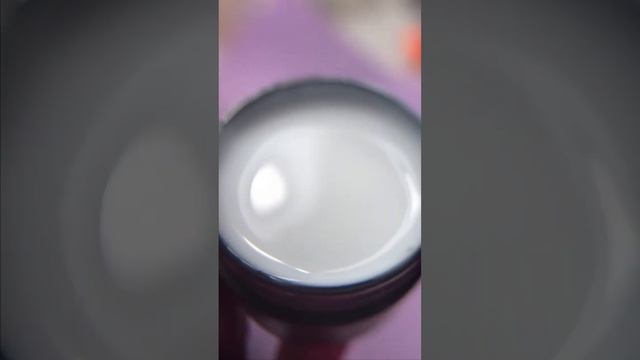 Молочный цвет #гельлак #маникюр #ногти #молочныйцвет #молочныйгель #шеллак #квадратныеногти #гель смотреть онлайн