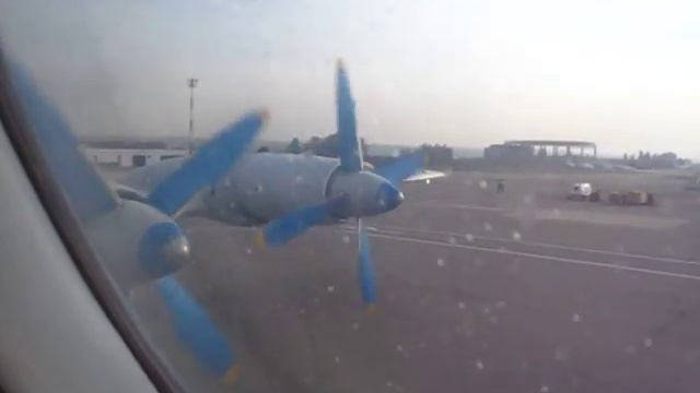 Tandem Aero Il-18D - Engine Start-up, Run-up Check and Departure Rwy 26 from Chişinău Airport (KIV) смотреть онлайн