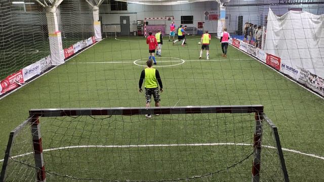 Футболт! 10.03.2021 Зелёные VS Красные. Счёт 10:7; 1:10; 3:5. смотреть онлайн