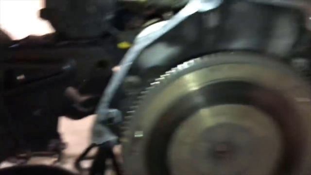 Porque NO entran las VELOCIDADES al PISAR el PEDAL de CLUTCH o EMBRAGUE!!! смотреть онлайн