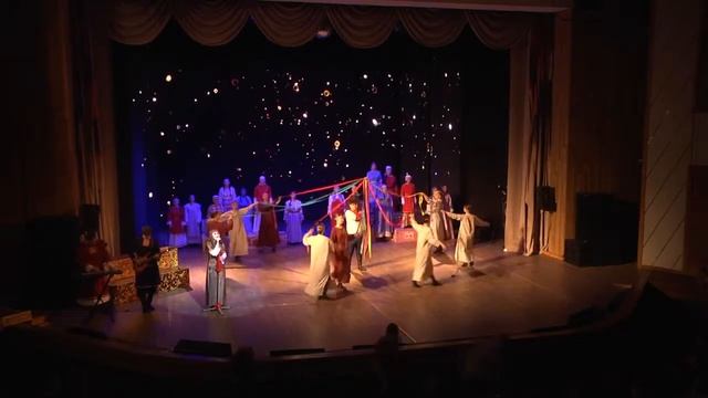 Хореографический отрывок из спектакля "Радость моя". Ансамбль танца "Калейдоскоп" - "НЕБЕСНЫЙ СВОД" смотреть онлайн