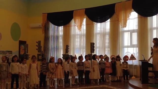 осенний балл в детском саду Светик-семицветик в Магасе смотреть онлайн