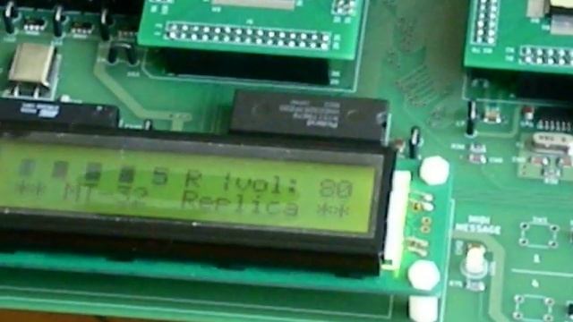 Roland MT-32 Replica power on смотреть онлайн