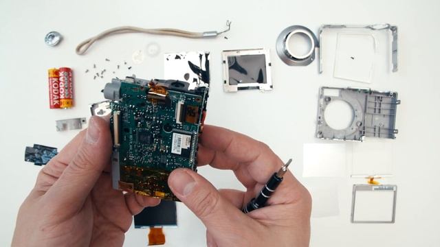 Camera Kodak EasyShare C713 - What's Inside?