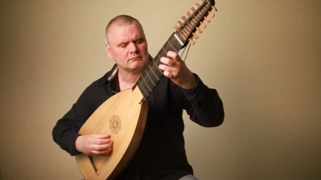 Silvius Leopold Weiss. Sarabande D minor. Suite №14 for baroque lute (London Manuscript) смотреть онлайн