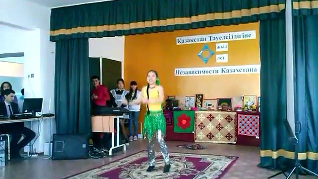Я танцую индийский танец смотреть онлайн