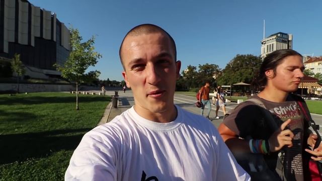 Police Officers react to Flips in Public смотреть онлайн