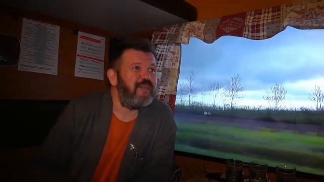Комната в виде Железнодорожного купе смотреть онлайн