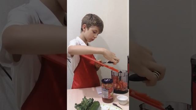 Я готовлю очень вкусный суп пальчики оближешь