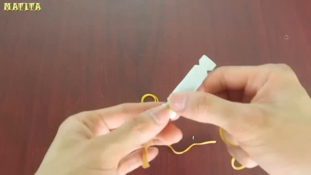 как сделать рогатку с помощью бумаги - очень здорово и просто - игрушка оружие смотреть онлайн