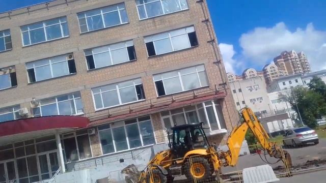 Москва, Калитниковский пруд, мои клумбы смотреть онлайн