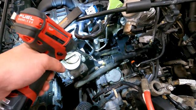 Ford Focus shift cable removal смотреть онлайн