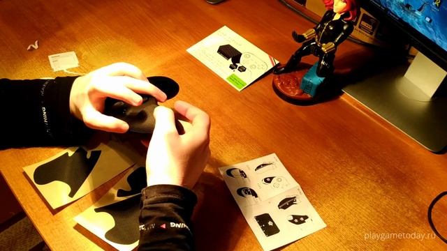 Грипсы (накладки) на геймпад Microsoft Xbox Series X S Controller / Как приклеить грипсы смотреть онлайн