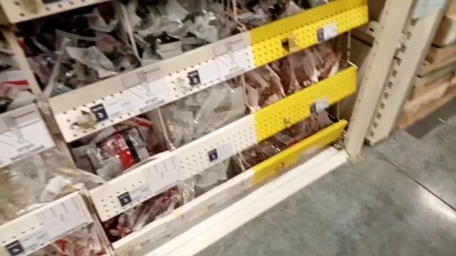 ПОЕХАЛИ В НОВЫЙ МАГАЗИН ЗА СТРОЙМАТЕРИАЛОМ / НАШЛИ ВСЁ ЧТО НУЖНО #ремонт #магазин #leroymerlin смотреть онлайн