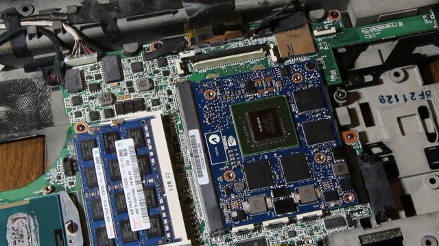 hp 8570w MXM Graphics card reassembly (8570w MXM upgrade part 10) смотреть онлайн