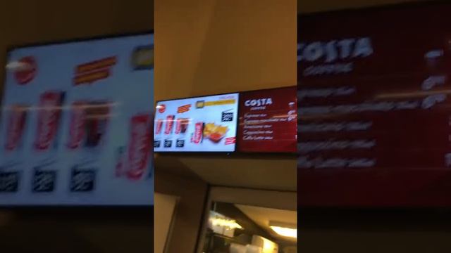 Перший мій похід у кінотеатр у Варшаві. смотреть онлайн