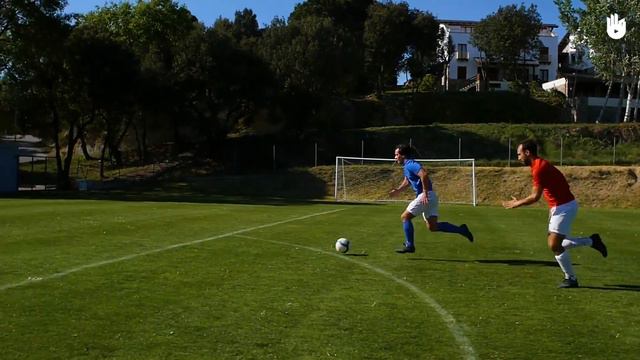 Soccer Skills: The Roulette Turn | Football смотреть онлайн
