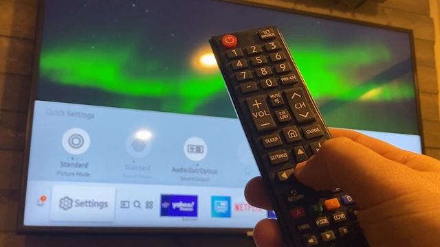 Using Apple Airplay on a Samsung Smart TV смотреть онлайн