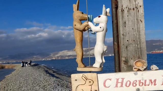 181/ Достопримечательности пляжа Алексино в Новороссийске/ сказочный островок смотреть онлайн
