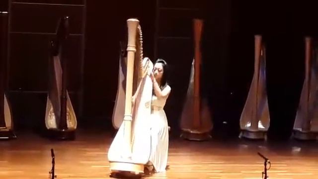 Esquisse by Henriette Renie, Shienny Kurniawati смотреть онлайн