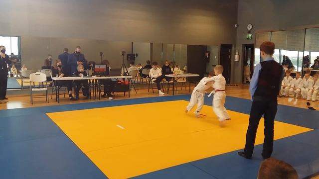 дзюдо. Первая победа! смотреть онлайн