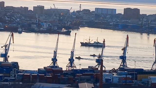 Край волшебных закатов/Владивосток/стройка Ж.К Порт Мэй/ смотреть онлайн