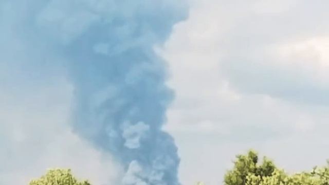 горит OZON в Истре.. 3.8.22г.. смотреть онлайн