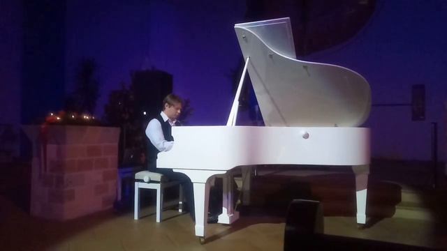 Александр Мельничук в одесской Кирхе смотреть онлайн