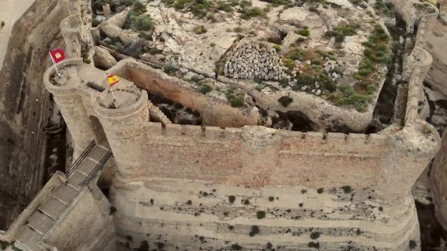 Castillo de Chinchilla de Montearagón, España. Замок Чинчилья-де-Монтеарагон, Испания смотреть онлайн