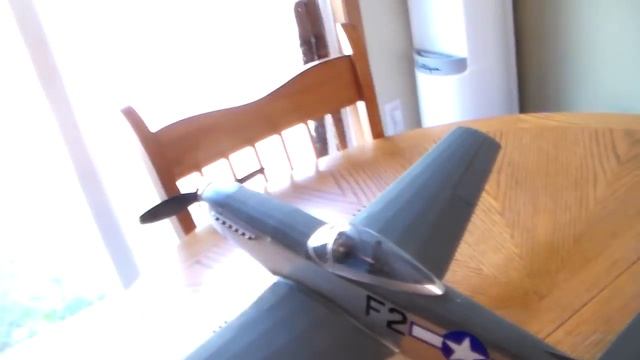Guillows kit 402 P-51 Mustang RC conversion смотреть онлайн