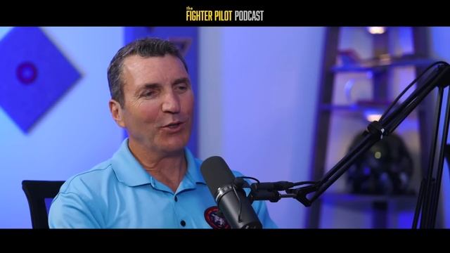 F-16s to F-35s to YouTube with "Hasard" (ep. 167) смотреть онлайн