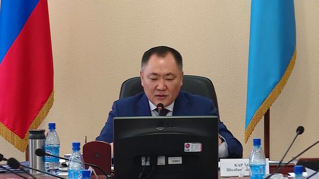 Глава Тувы Шолбан Кара оол потребовал от руководителей муниципальных образований форсировать ввод с смотреть онлайн