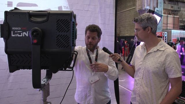 Rosco DMG LION - Powerful Fresnel Light Prototype with Swappable LED Engines - First Look смотреть онлайн