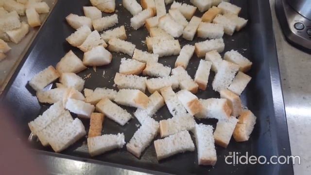 Сухарики для борща из белого хлеба смотреть онлайн