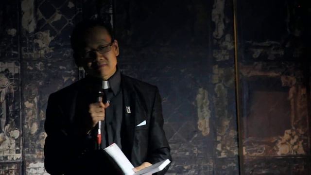 Антон Дё на презентации книги Дарьи Скляровой смотреть онлайн