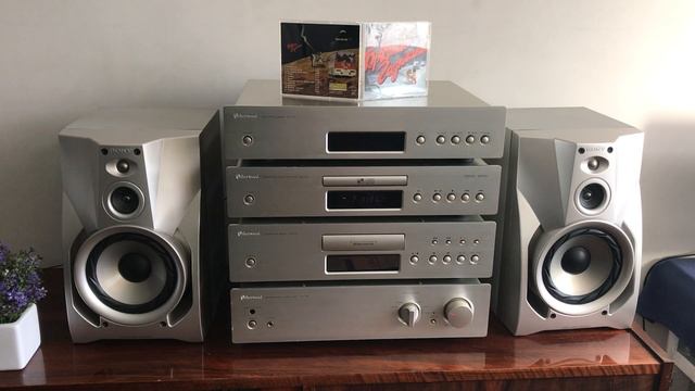 Sherwood Opus 7 + Sony SS-RX88. смотреть онлайн