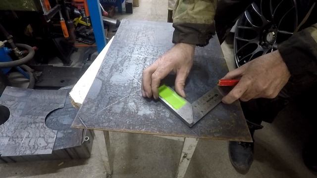 Буржуйка в гараже/Устраняем недостатки Трубы/делаем Зонт. смотреть онлайн