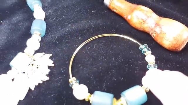 Переделка бус Светланы.Сегодня два украшения из бусин ПОЛЯРИС и крошки УНАКИТА. 18.10.2020 смотреть онлайн