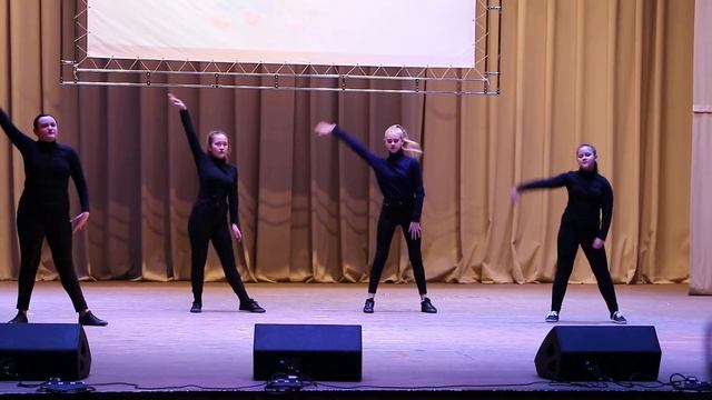 Танцевальный коллектив "Fresh" - "Te Molla" смотреть онлайн