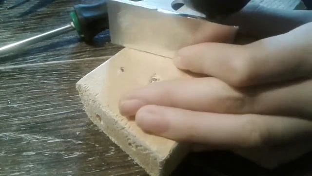 ?КАК СДЕЛАТЬ ПОДСТАВКУ ДЛЯ ПАЯЛЬНИКА смотреть онлайн