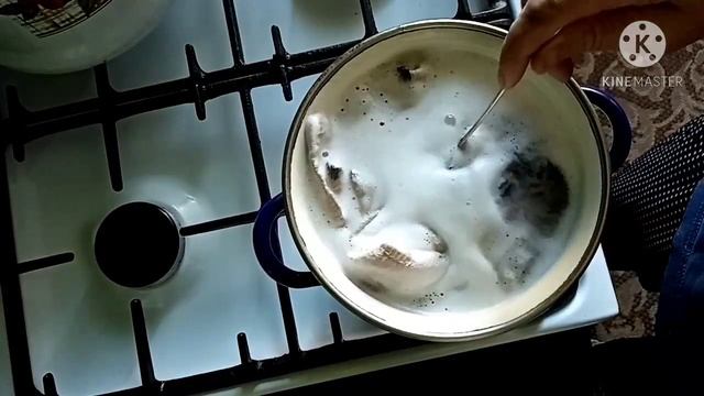 ?БЕЛОСНЕЖНЫЙ РЕЗУЛЬТАТ! Как почистить эмалированную кастрюлю от накипи и известкового налёта. смотреть онлайн