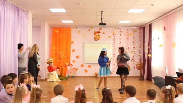 Осенний праздник - Подготовительная группа "Лучики" смотреть онлайн