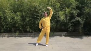 Разминка Ху Сяо Фей